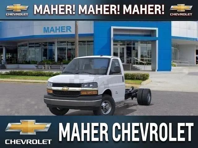 2025 Chevrolet Express Cutaway Work Van