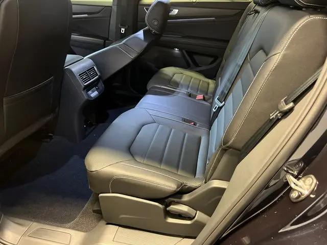 2026 Volkswagen Atlas Cross Sport SEL