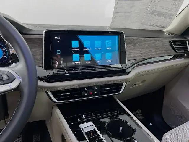 2026 Volkswagen Atlas SEL
