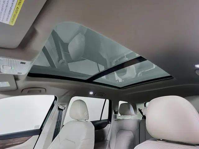 2026 Volkswagen Atlas SEL