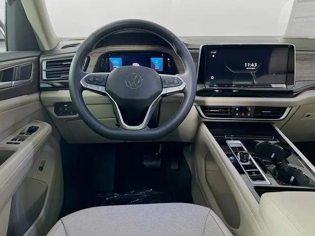 2026 Volkswagen Atlas SEL