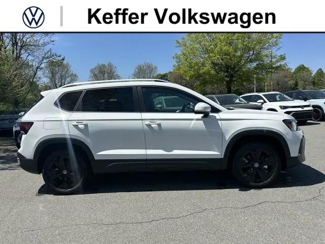 2026 Volkswagen Taos SE