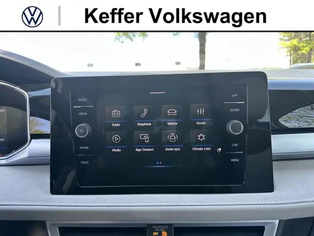2026 Volkswagen Taos SE