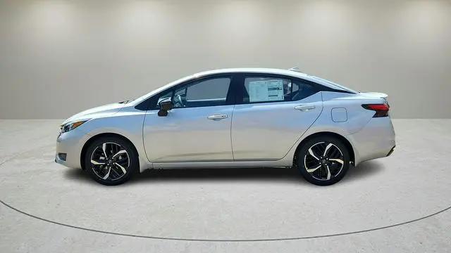 2025 Nissan Versa 1.6 SR