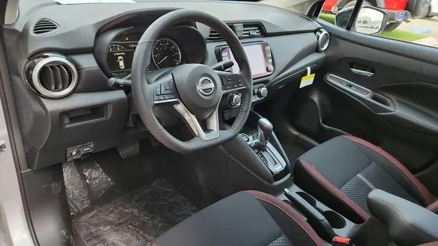 2025 Nissan Versa 1.6 SR