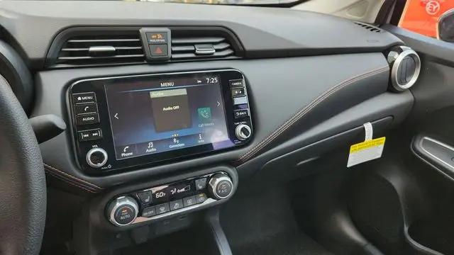 2025 Nissan Versa 1.6 SR