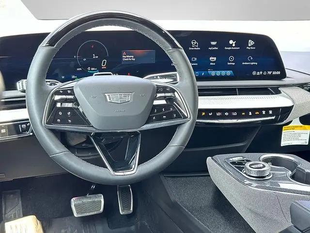 2025 Cadillac iQ Sport 2 AWD