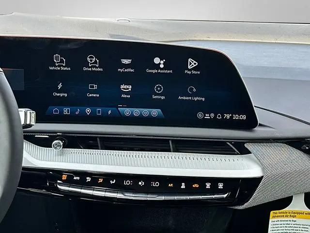 2025 Cadillac iQ Sport 2 AWD