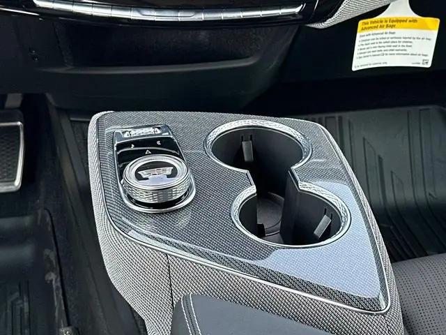 2025 Cadillac iQ Sport 2 AWD