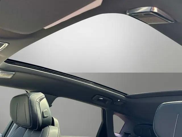 2025 Cadillac iQ Sport 2 AWD