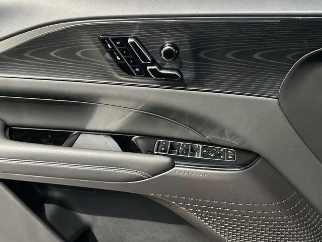 2026 Cadillac iQ Luxury