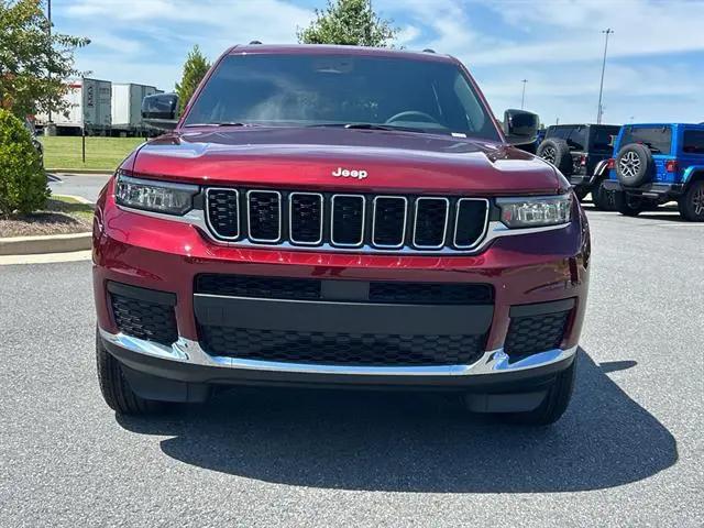 2025 Jeep Grand Cherokee L Laredo X 4x2