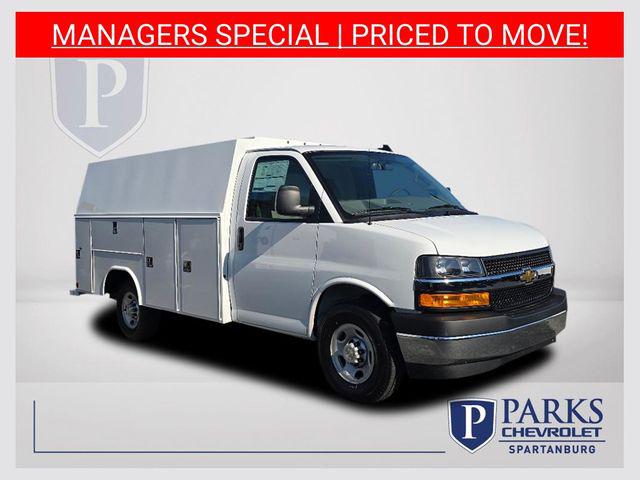 2025 Chevrolet Express Cutaway Work Van for sale in Spartanburg, SC