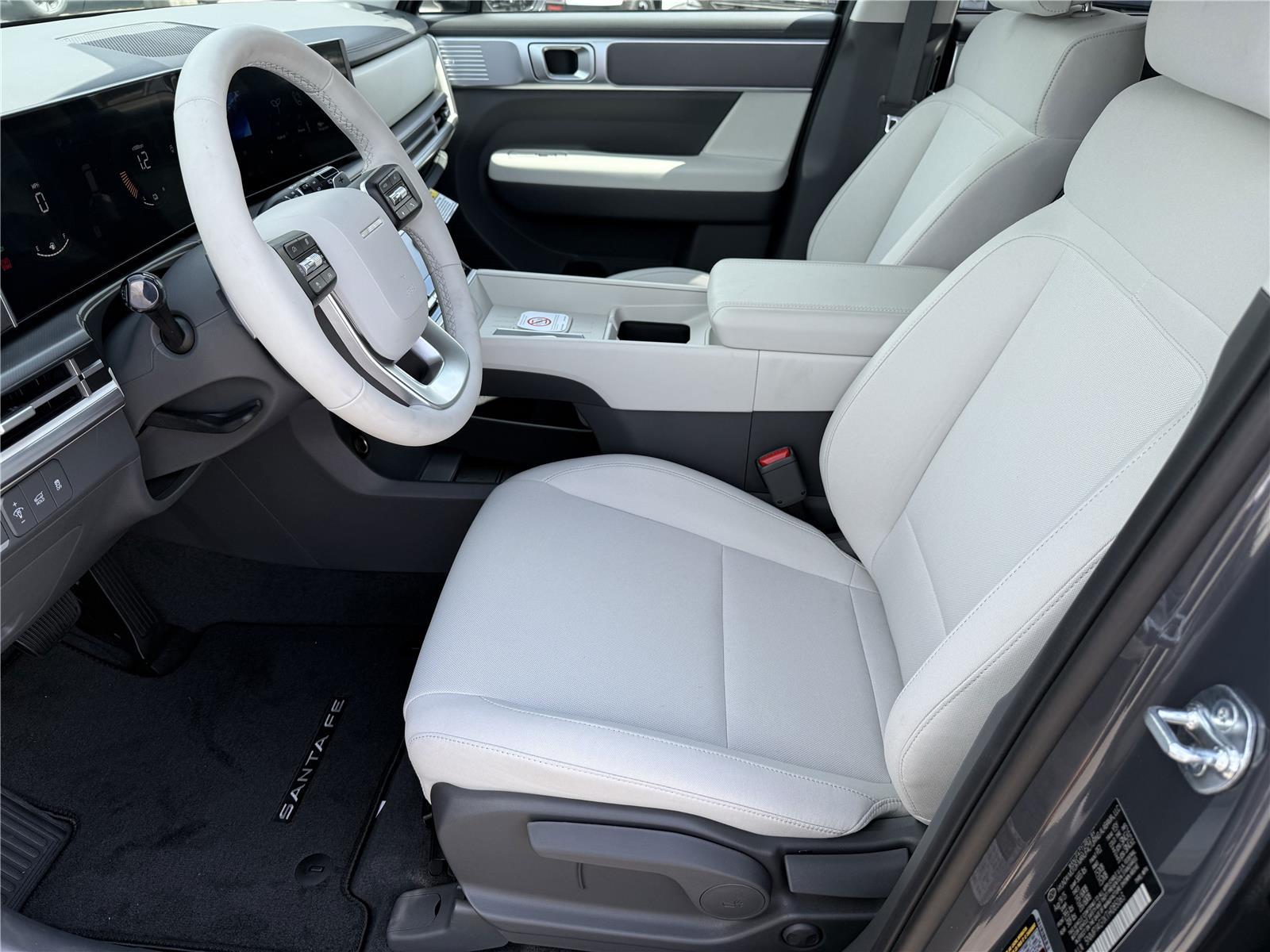 2026 Hyundai Santa Fe SE - Photo 10