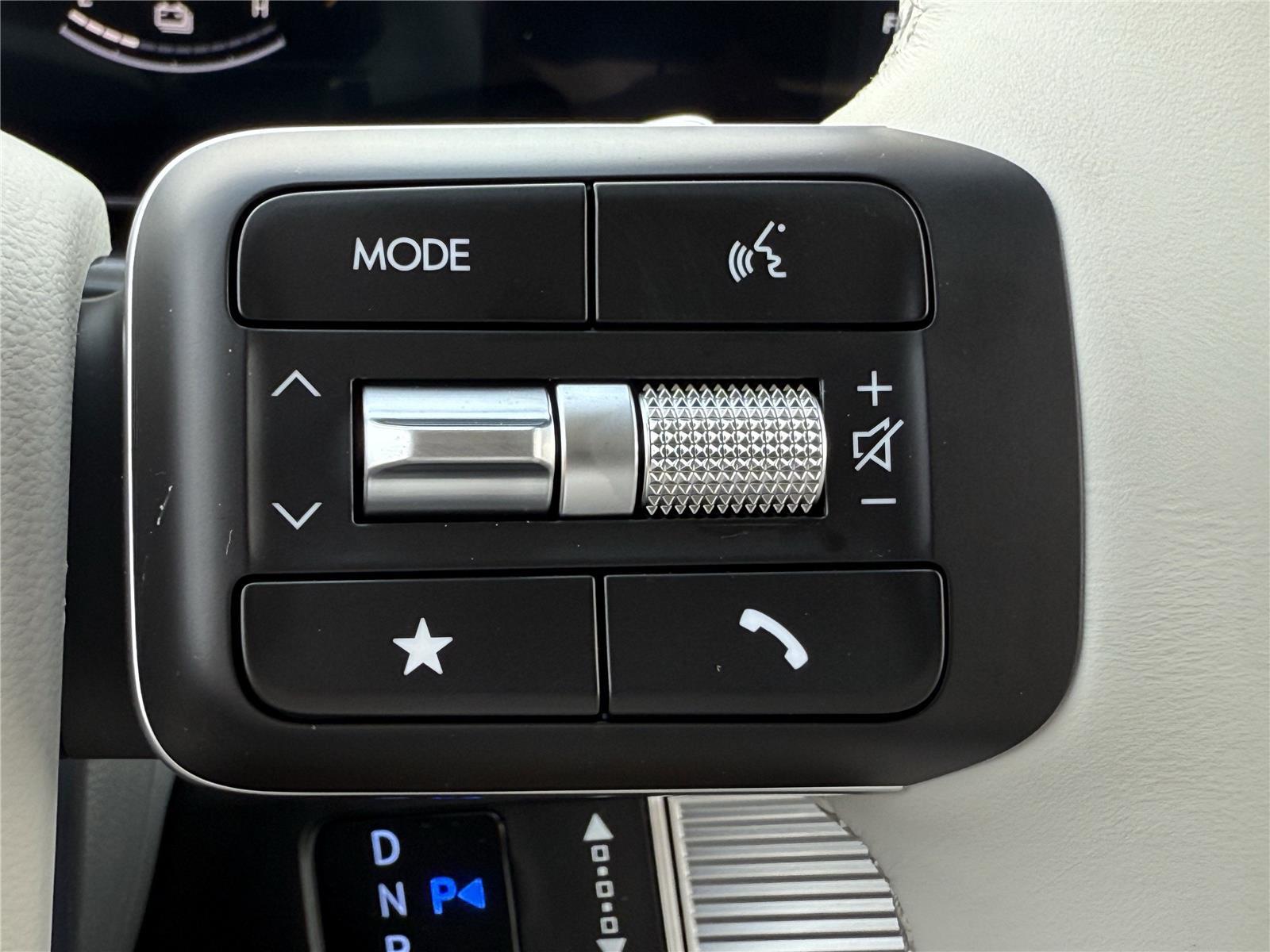 2026 Hyundai Santa Fe SE - Photo 18