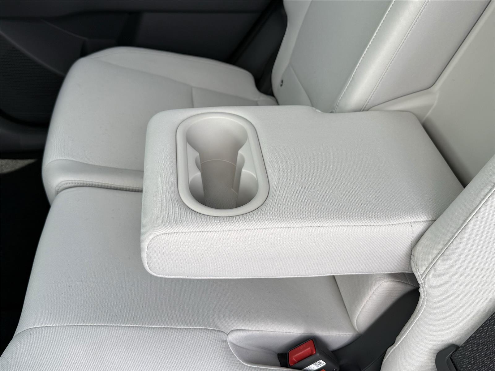 2026 Hyundai Santa Fe SE - Photo 24