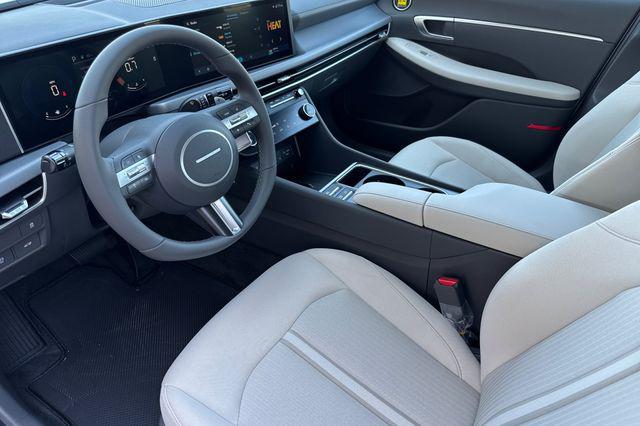 2026 Hyundai Sonata SEL - Photo 10