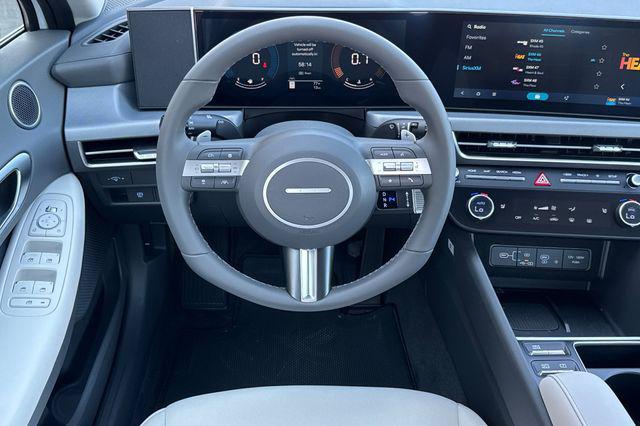 2026 Hyundai Sonata SEL - Photo 14