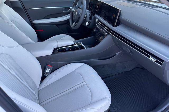 2026 Hyundai Sonata SEL - Photo 15