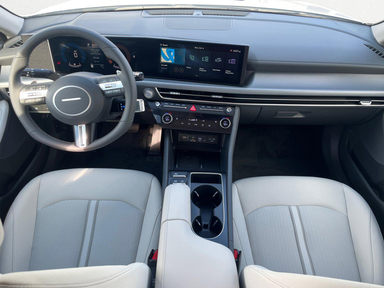 2026 Hyundai Sonata SEL - Photo 10