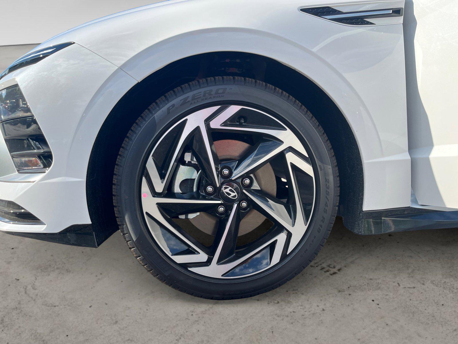 2026 Hyundai Sonata SEL - Photo 14
