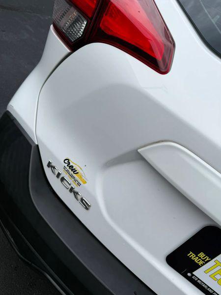 2019 Nissan Kicks S