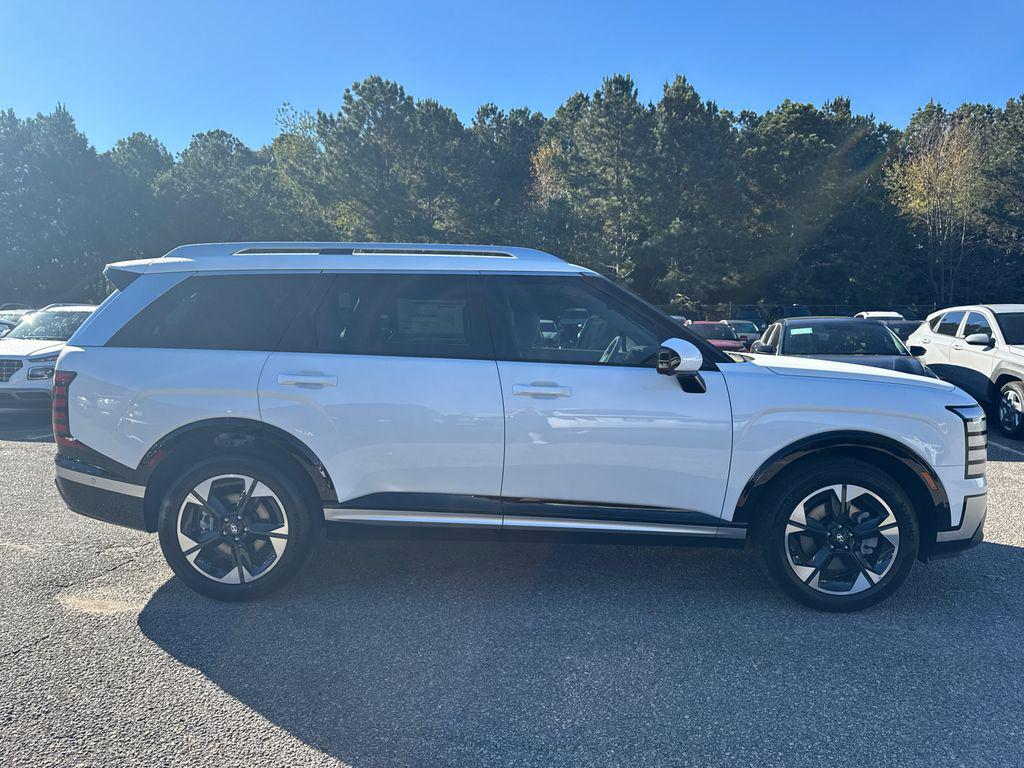 2026 Hyundai Palisade Limited photo 3