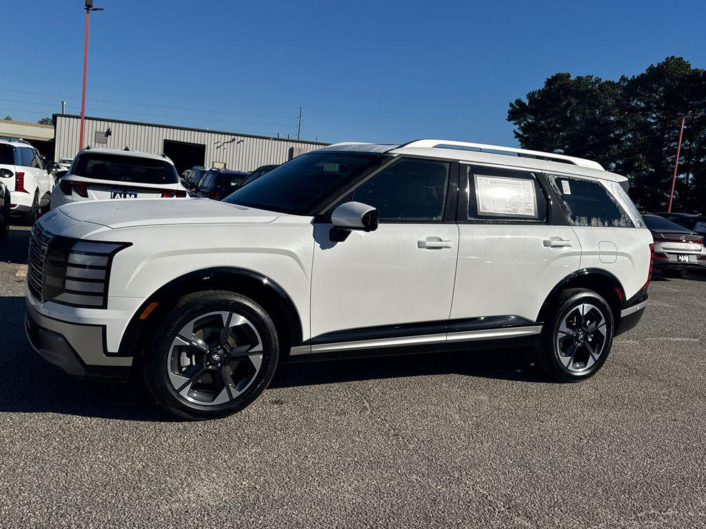 New 2026 White HYUNDAI Limited FWD image 2
