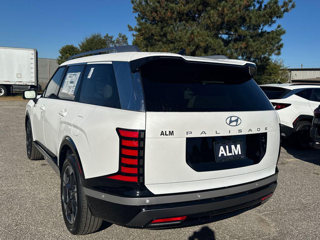 New 2026 White HYUNDAI Limited FWD image 4