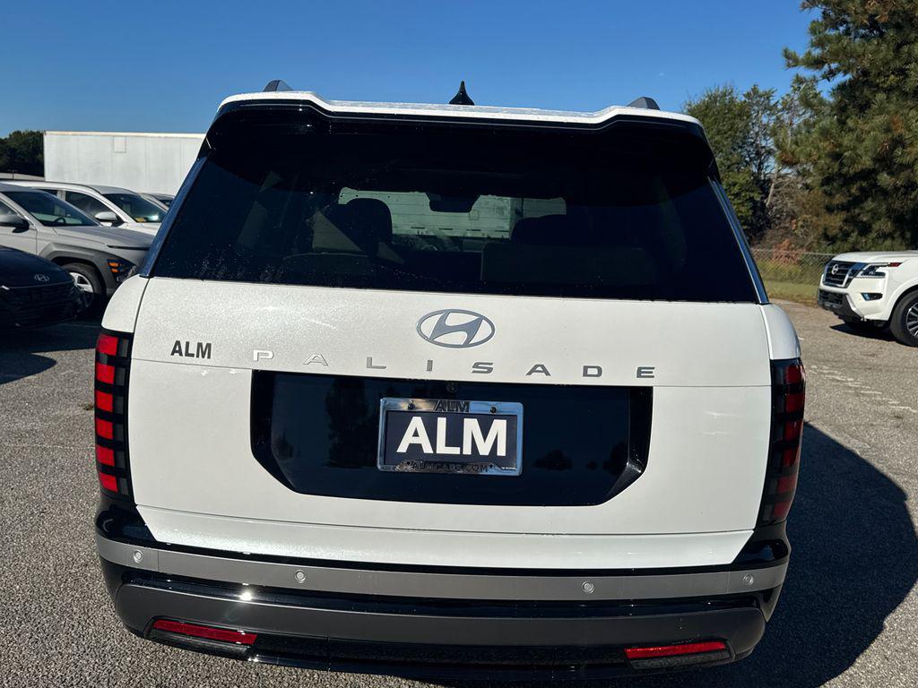New 2026 White HYUNDAI Limited FWD image 5