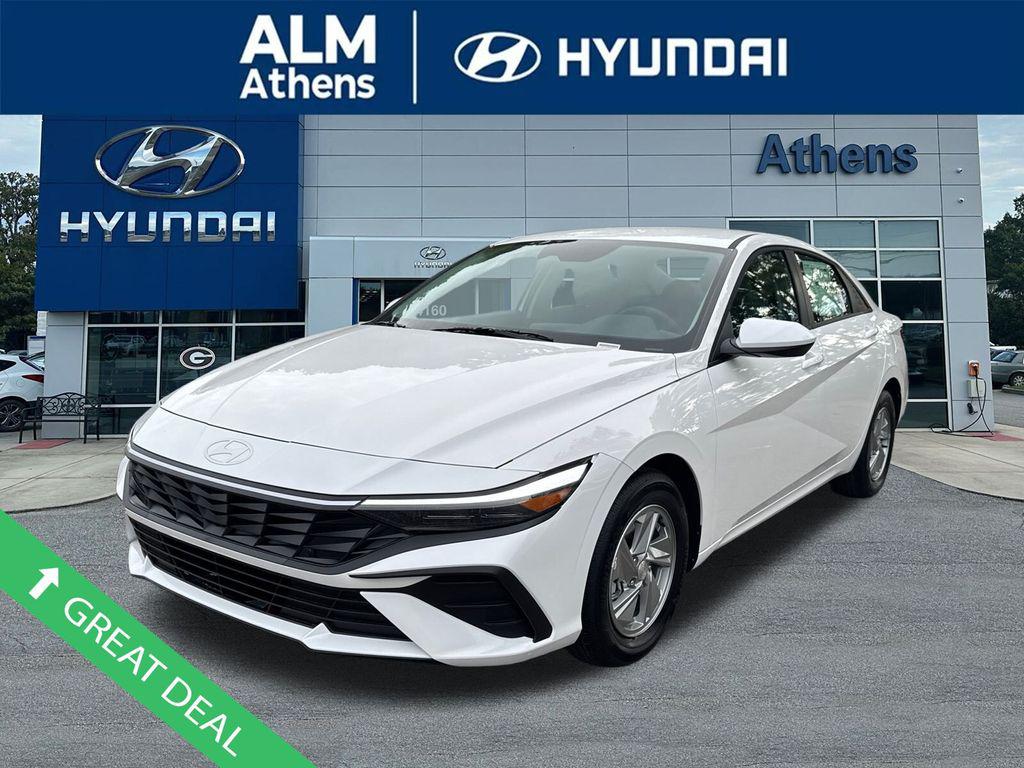 2025 Hyundai Elantra SE