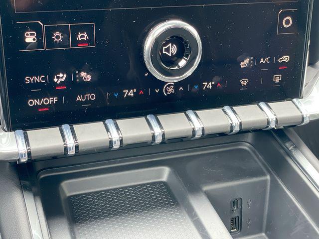2026 GMC Acadia Elevation FWD