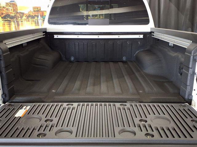 2025 Nissan Frontier Crew Cab PRO-X 4x2