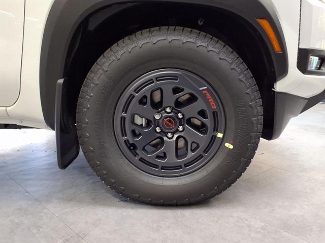 2025 Nissan Frontier Crew Cab PRO-X 4x2