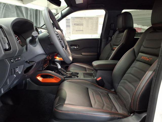 2025 Nissan Frontier Crew Cab PRO-X 4x2