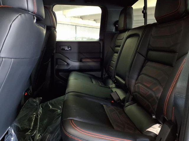 2025 Nissan Frontier Crew Cab PRO-X 4x2