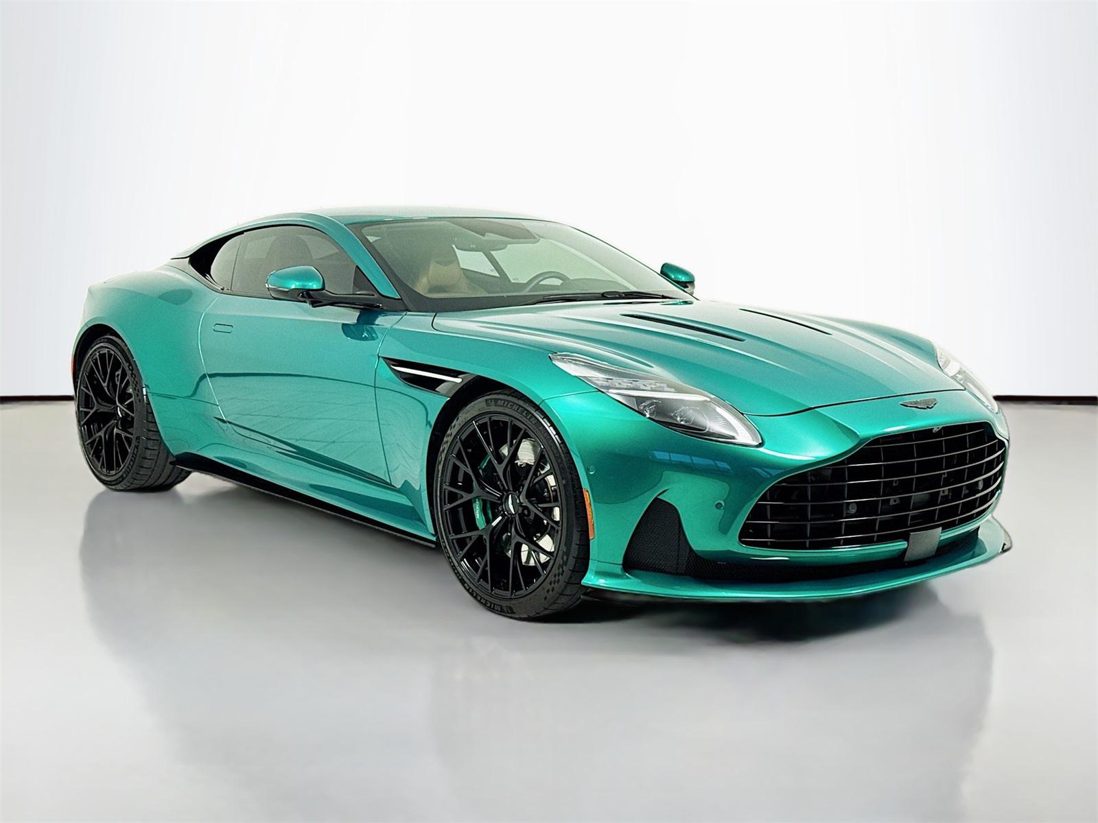 2025 Aston Martin DB12 Base's photo