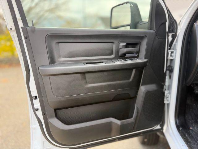 2025 Ram 5500 Tradesman/Big Horn