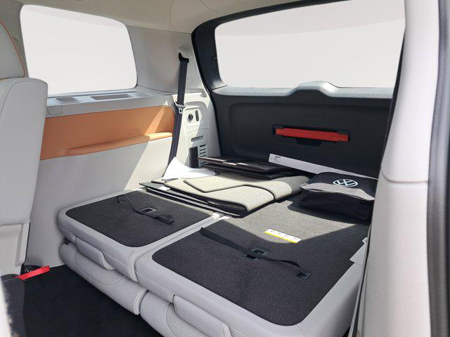 2025 Volkswagen ID. Buzz Pro S