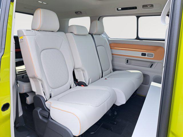 2025 Volkswagen ID. Buzz Pro S