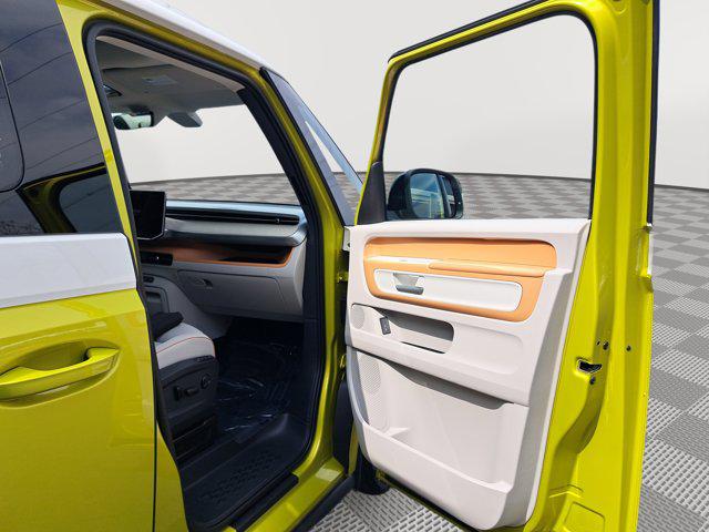 2025 Volkswagen ID. Buzz Pro S
