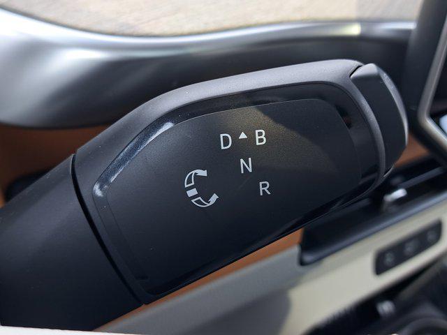 2025 Volkswagen ID. Buzz Pro S