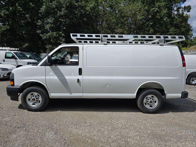 2025 GMC Savana Cargo RWD 2500 Regular Wheelbase Work Van