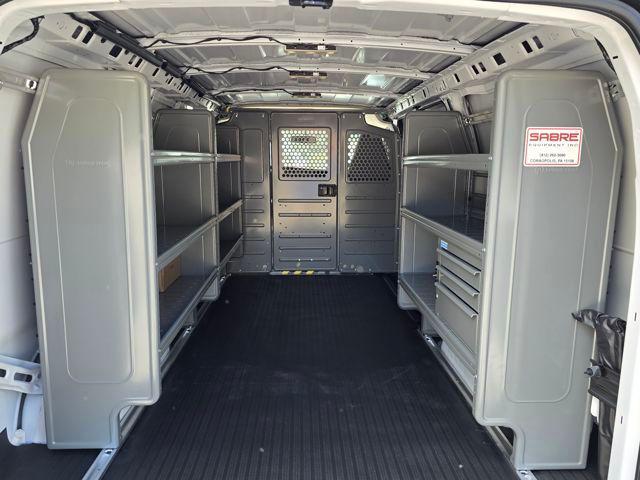 2025 GMC Savana Cargo RWD 2500 Regular Wheelbase Work Van