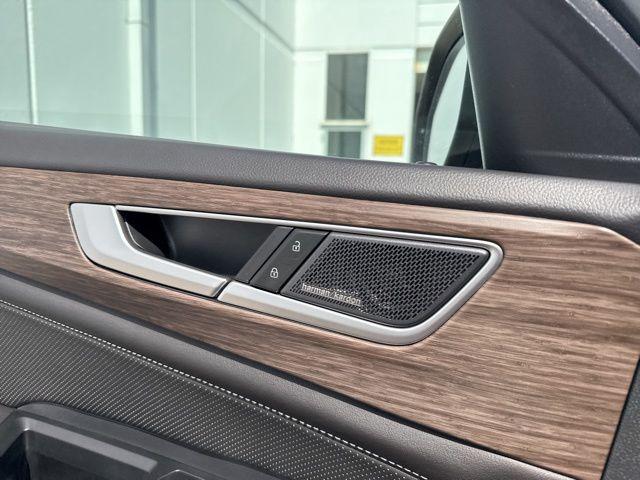 2026 Volkswagen Atlas SEL Premium R-Line