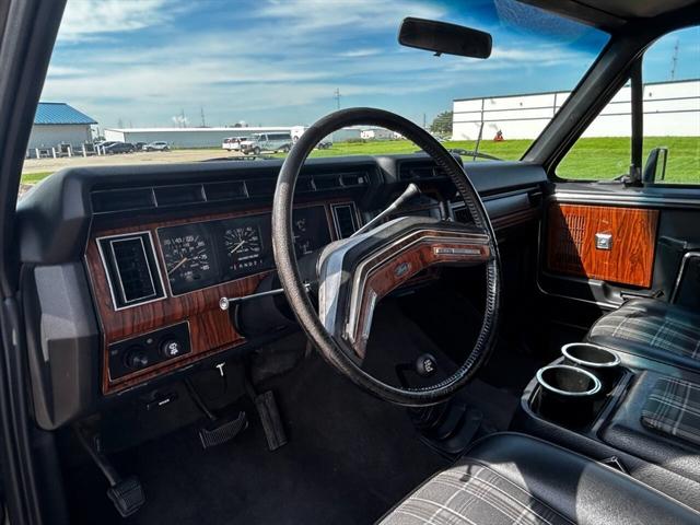 1981 Ford Bronco Base 2dr 4WD SUV