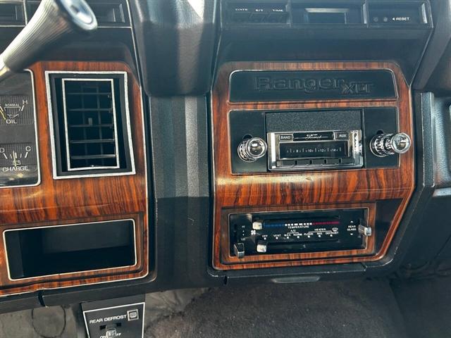 1981 Ford Bronco Base 2dr 4WD SUV
