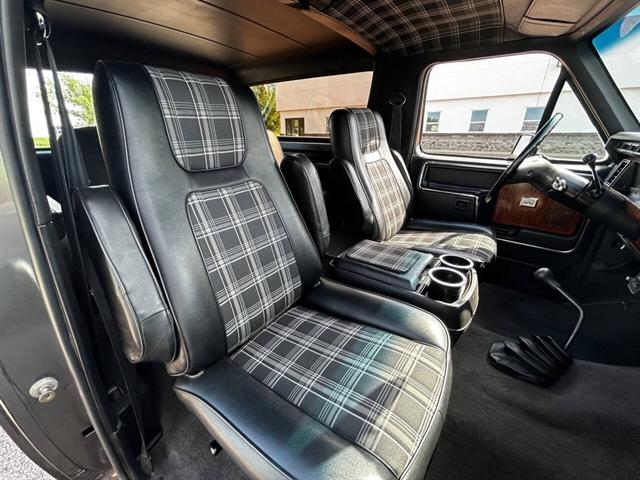 1981 Ford Bronco Base 2dr 4WD SUV