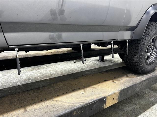 1981 Ford Bronco Base 2dr 4WD SUV