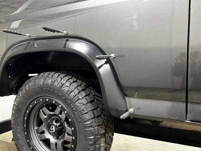 1981 Ford Bronco Base 2dr 4WD SUV